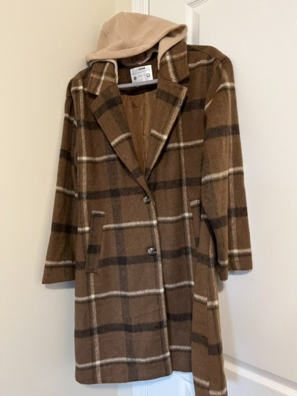 Cisono Mckenzie plaid Shacket outerwear.